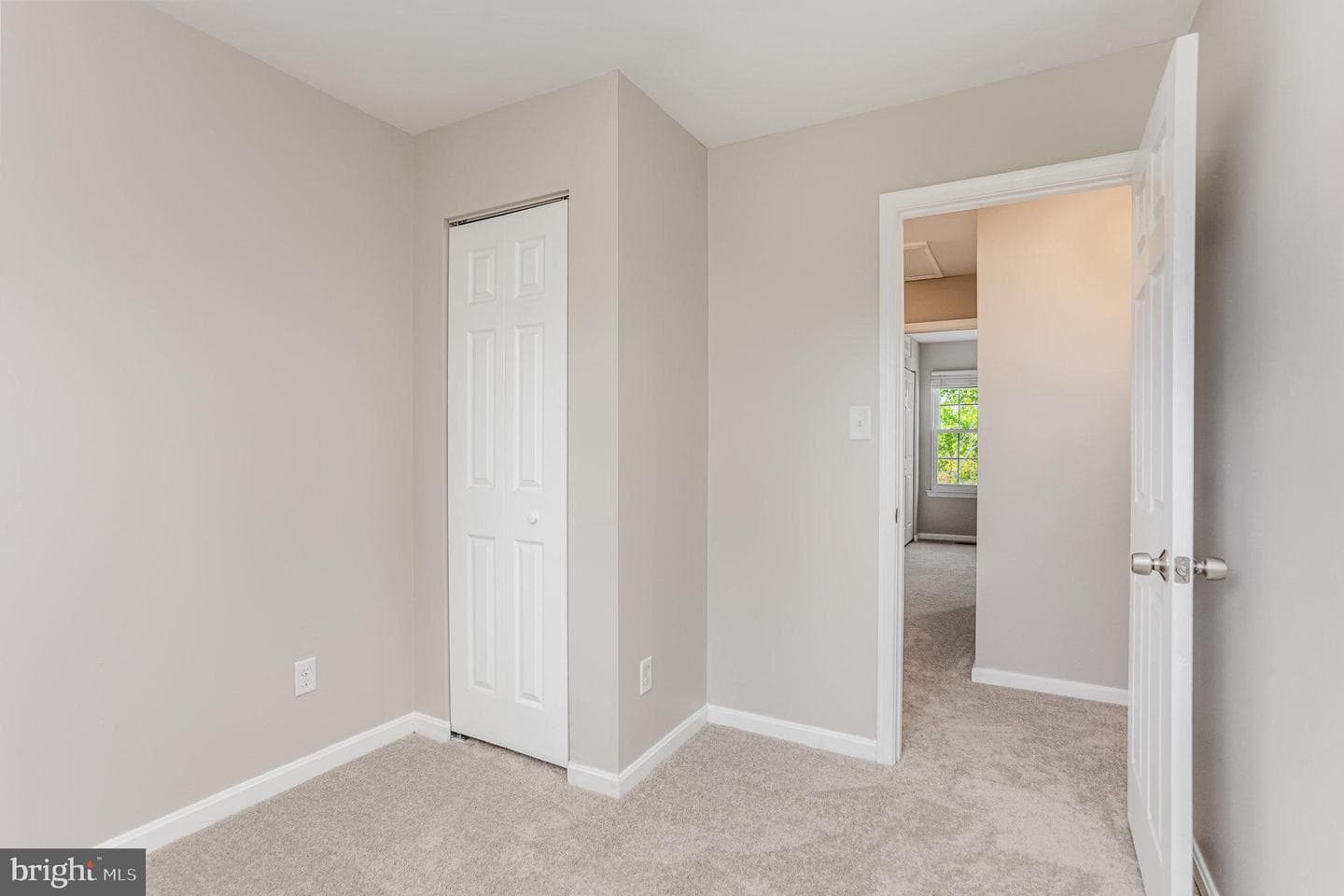 333 Sunray Court photo 16