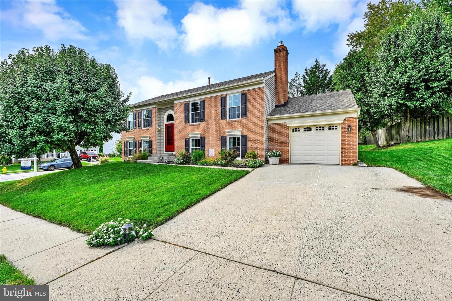 3134 Laurel View Drive photo 2