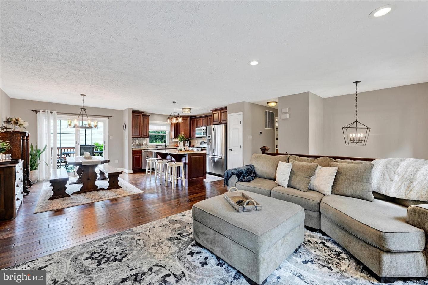 3134 Laurel View Drive photo 6
