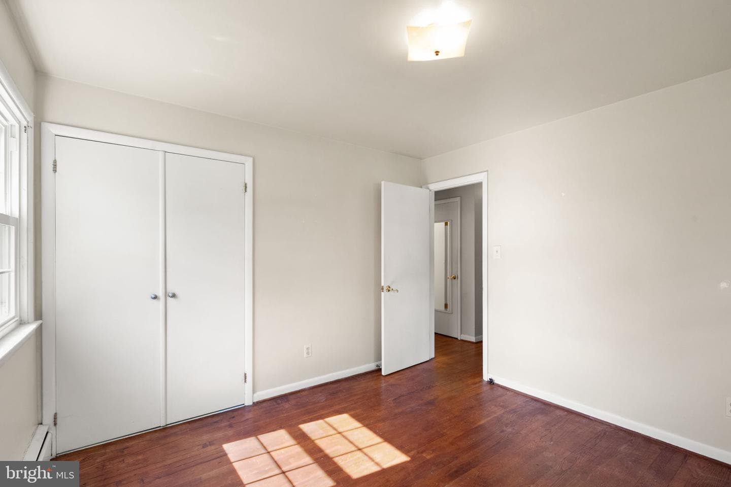 752 Roland Avenue photo 16