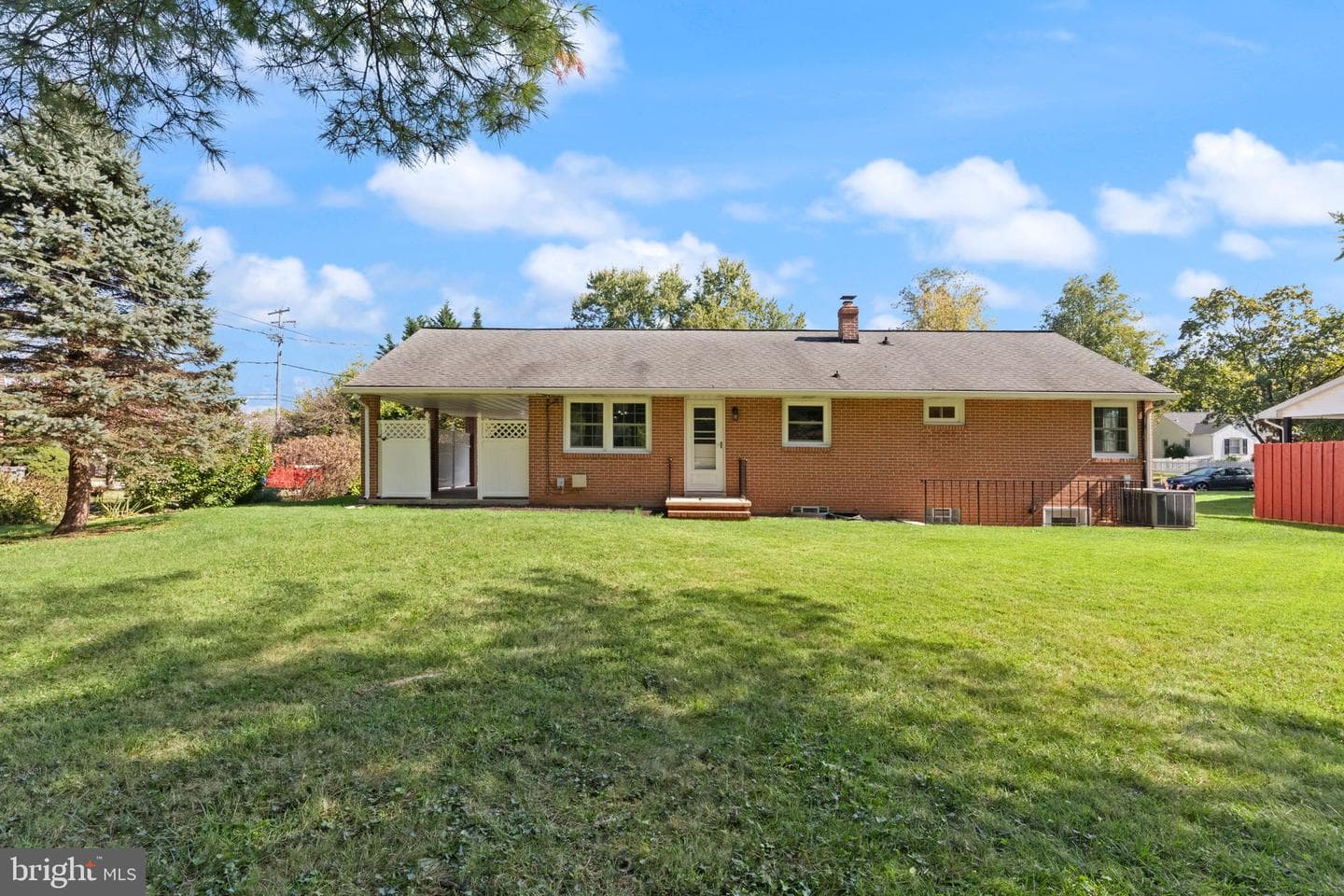 752 Roland Avenue photo 28