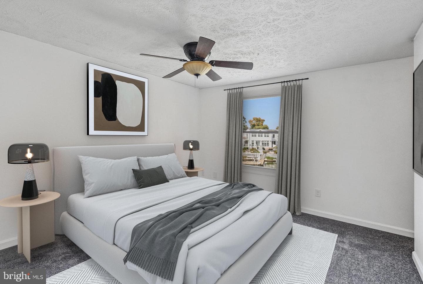 130 Ravenswood Court photo 18