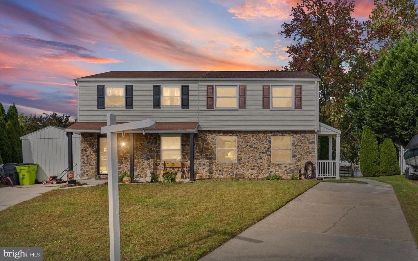 130 Ravenswood Court photo 43