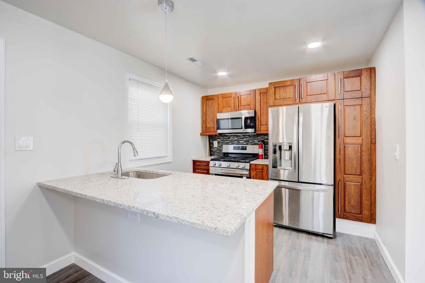 810 Garfield Road photo 3