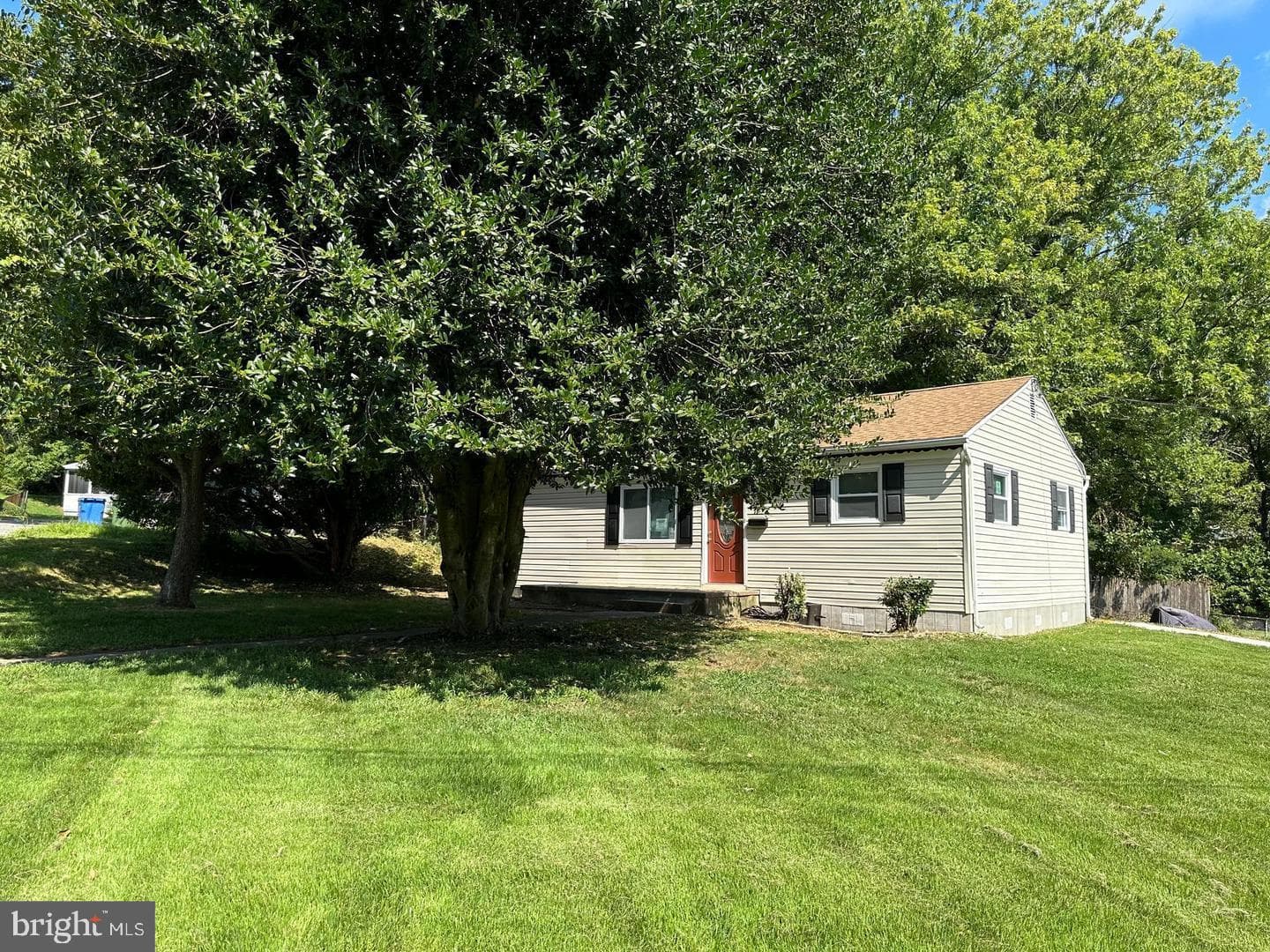 810 Garfield Road photo 6