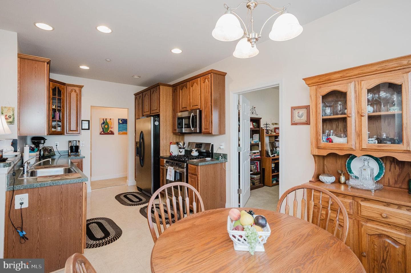1600 Martha Court #304 photo 14