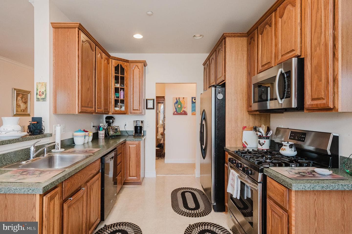 1600 Martha Court #304 photo 18