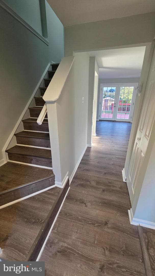 810 Angel Valley Court photo 4