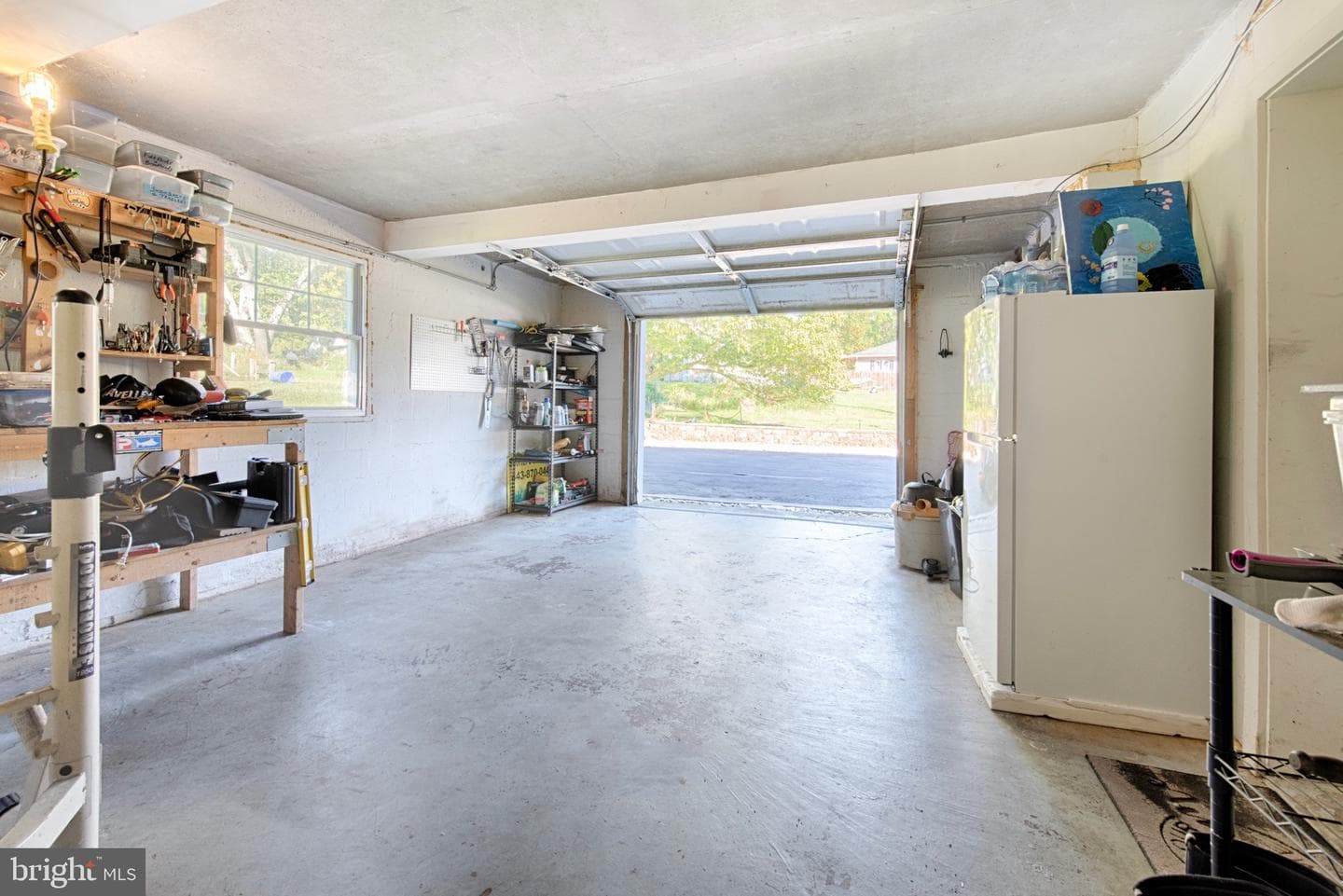 302 Robinhood Road photo 35