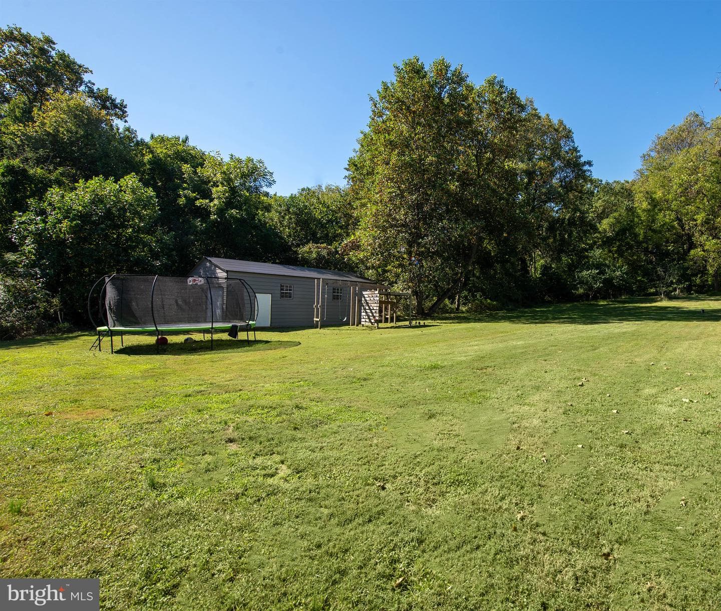302 Robinhood Road photo 39
