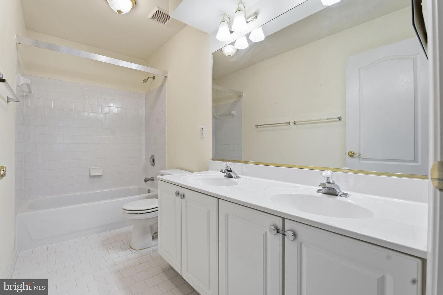 1239 Whispering Woods Way photo 34