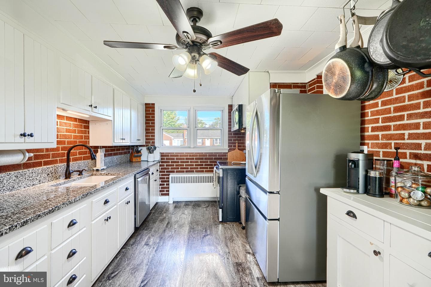 102 Fidelity Drive photo 13