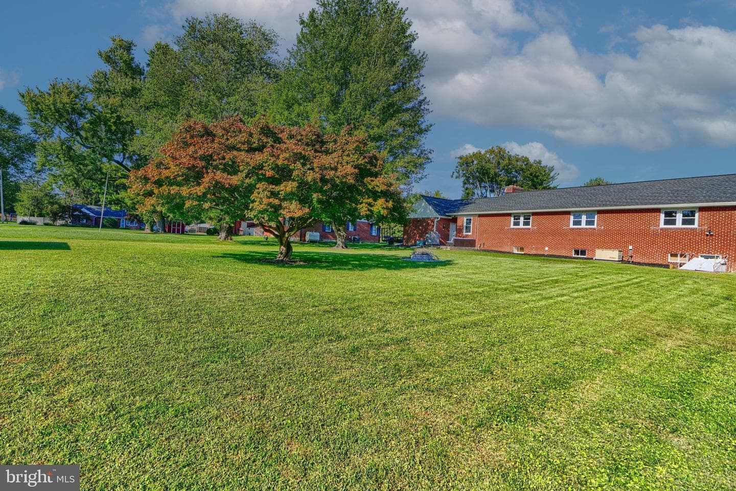 102 Fidelity Drive photo 38