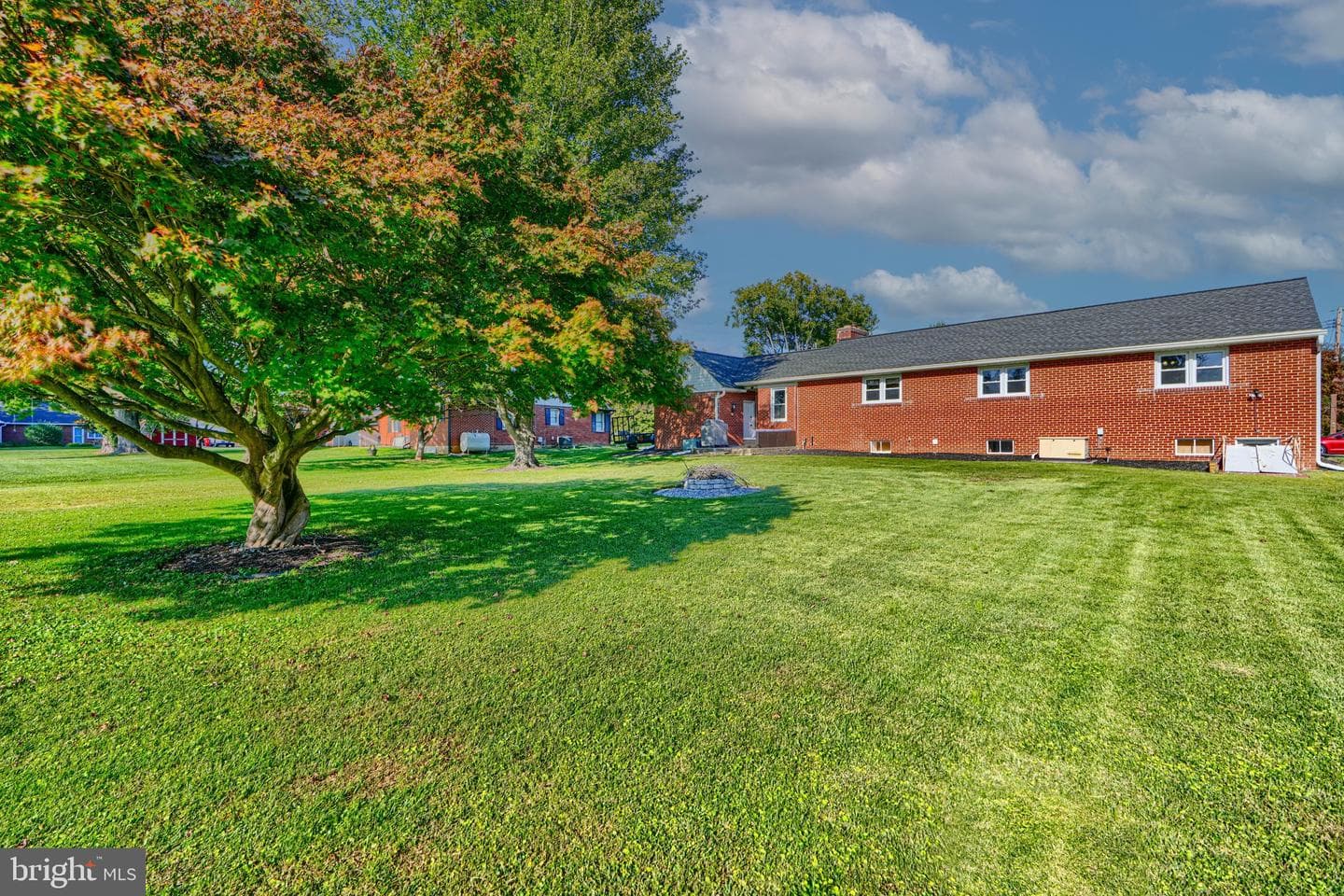 102 Fidelity Drive photo 40