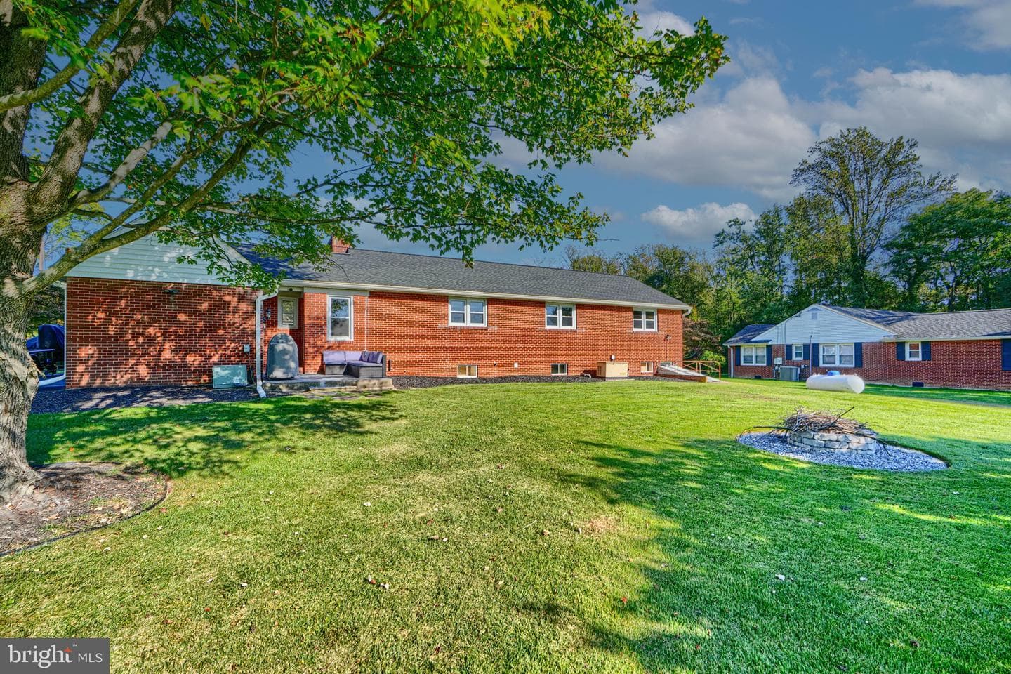 102 Fidelity Drive photo 41