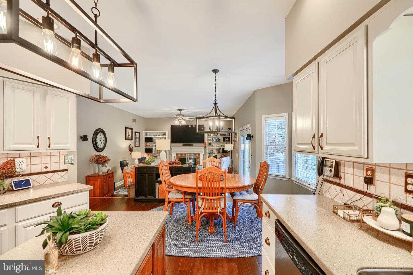 2007 Royal Fern Court photo 16
