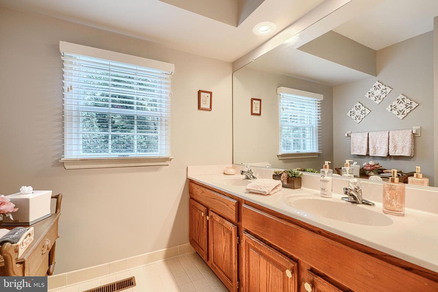 2007 Royal Fern Court photo 37