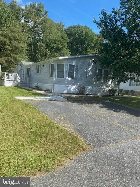 207 Poclain Rd Road #207 photo 3