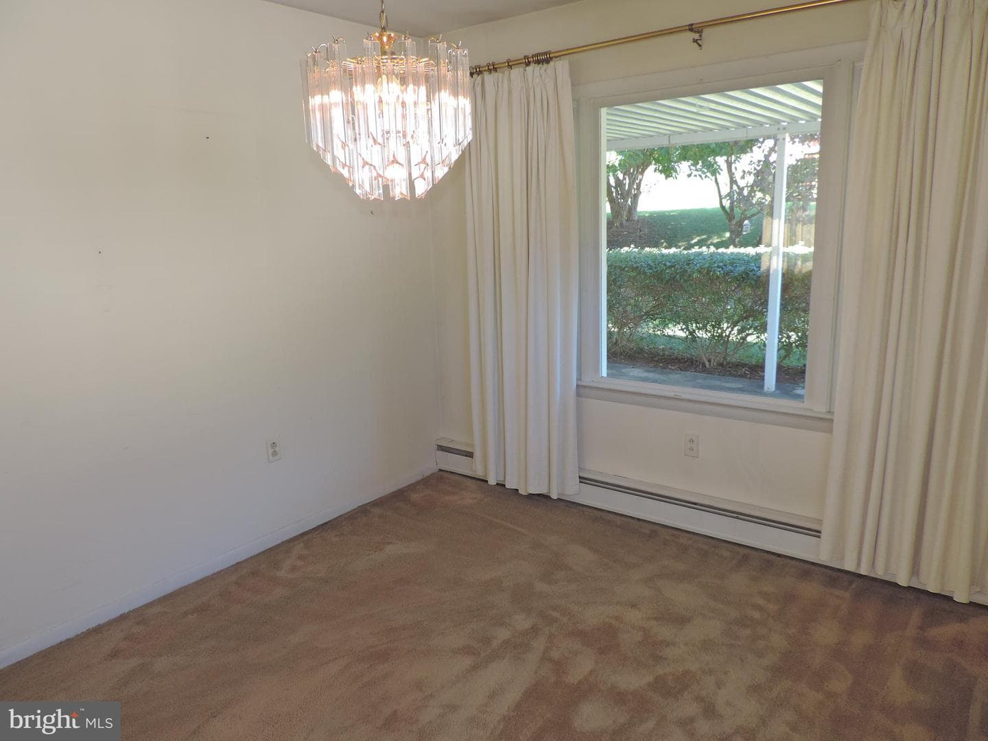 408 Clover Street photo 17