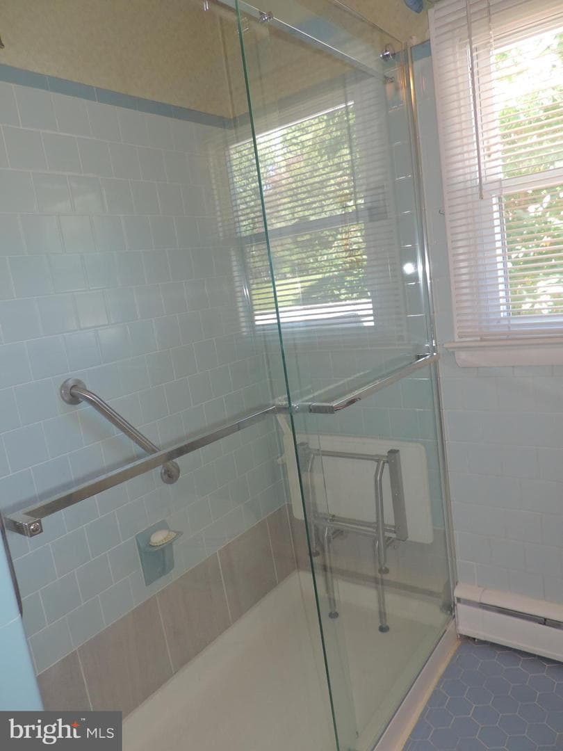 408 Clover Street photo 35