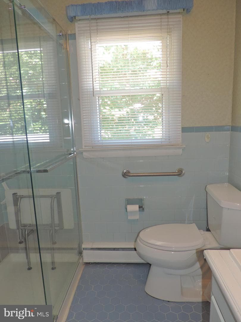 408 Clover Street photo 36