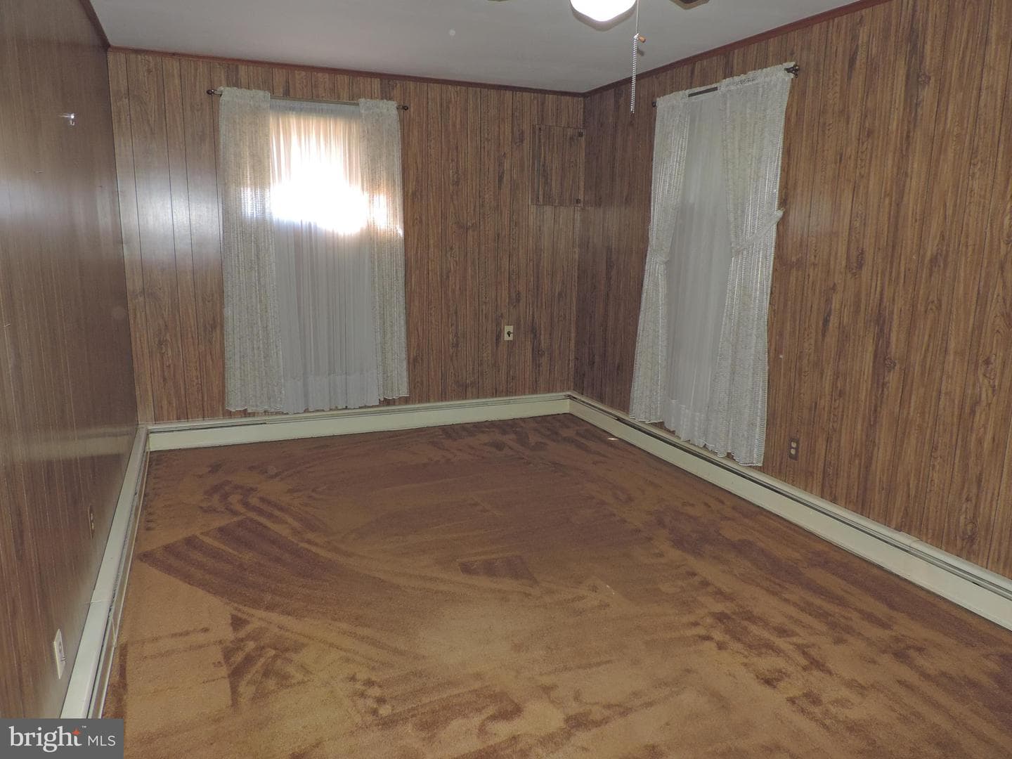 408 Clover Street photo 37