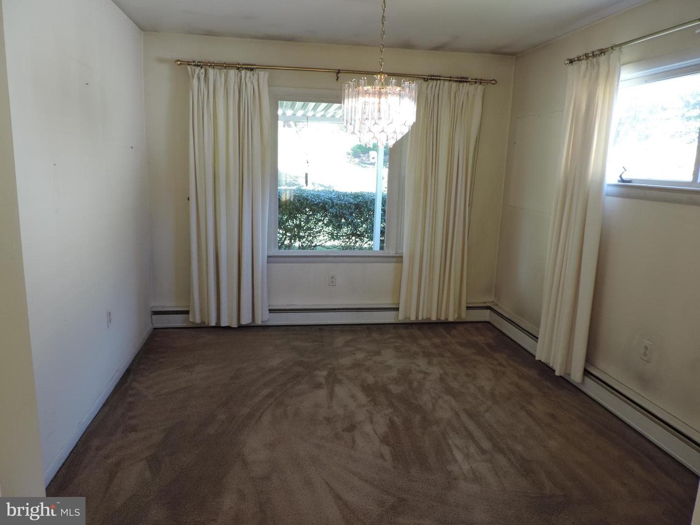 408 Clover Street photo 43