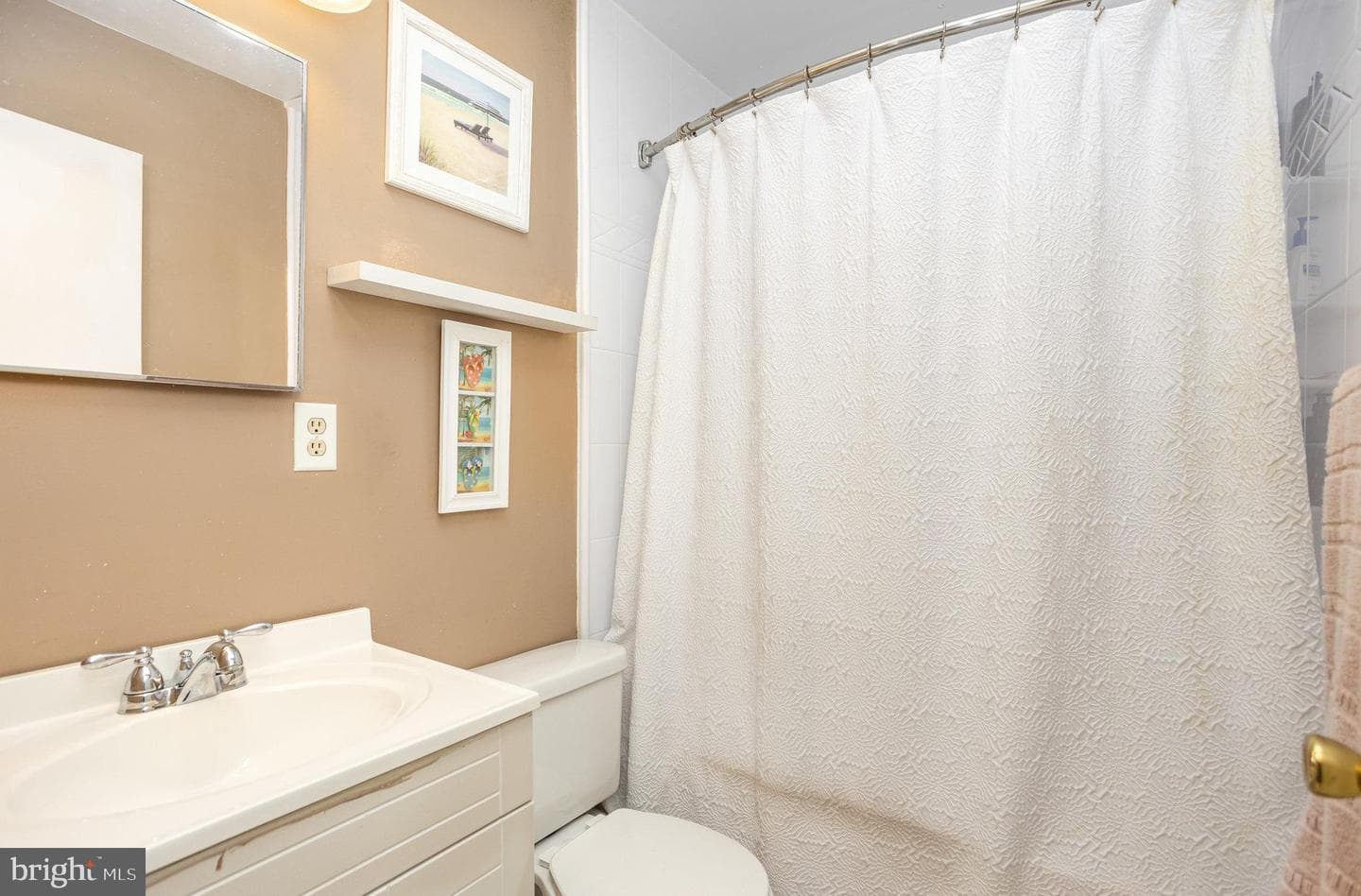 149 Farm Road photo 11
