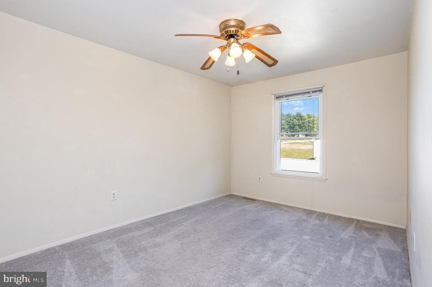 149 Farm Road photo 9