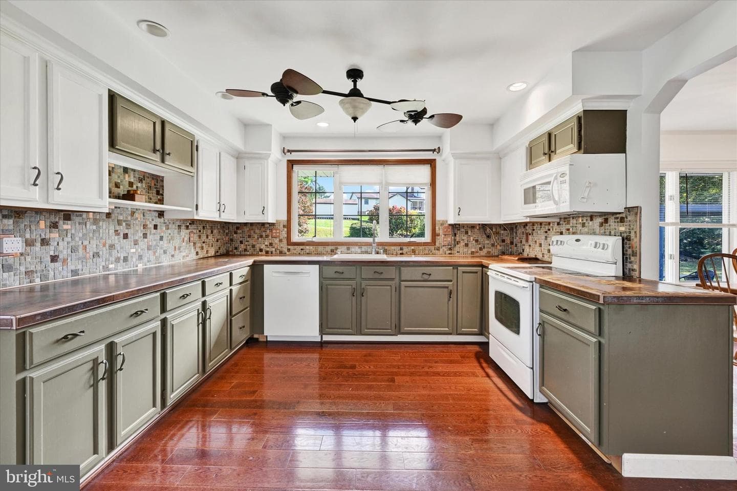 2415 Cool Spring Road photo 6