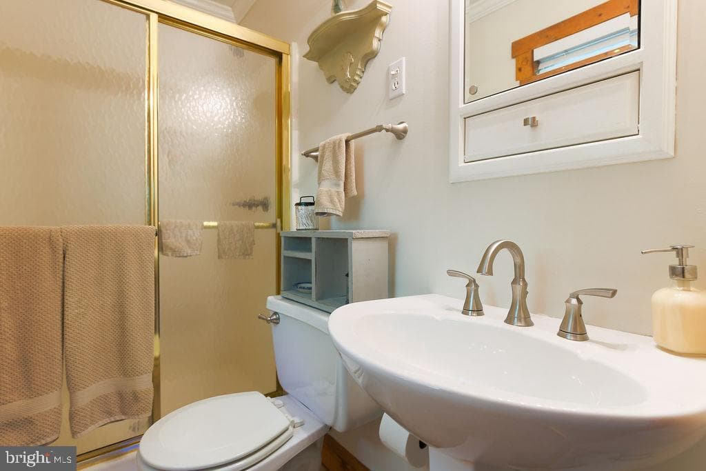 16 Cherry Hill Road photo 33