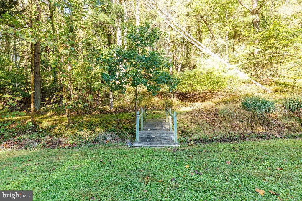 16 Cherry Hill Road photo 41