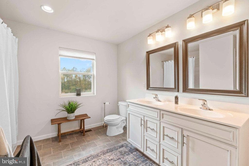 1838 Braavos Court photo 20