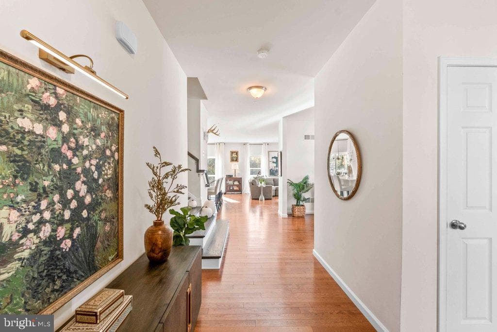 1838 Braavos Court photo 4