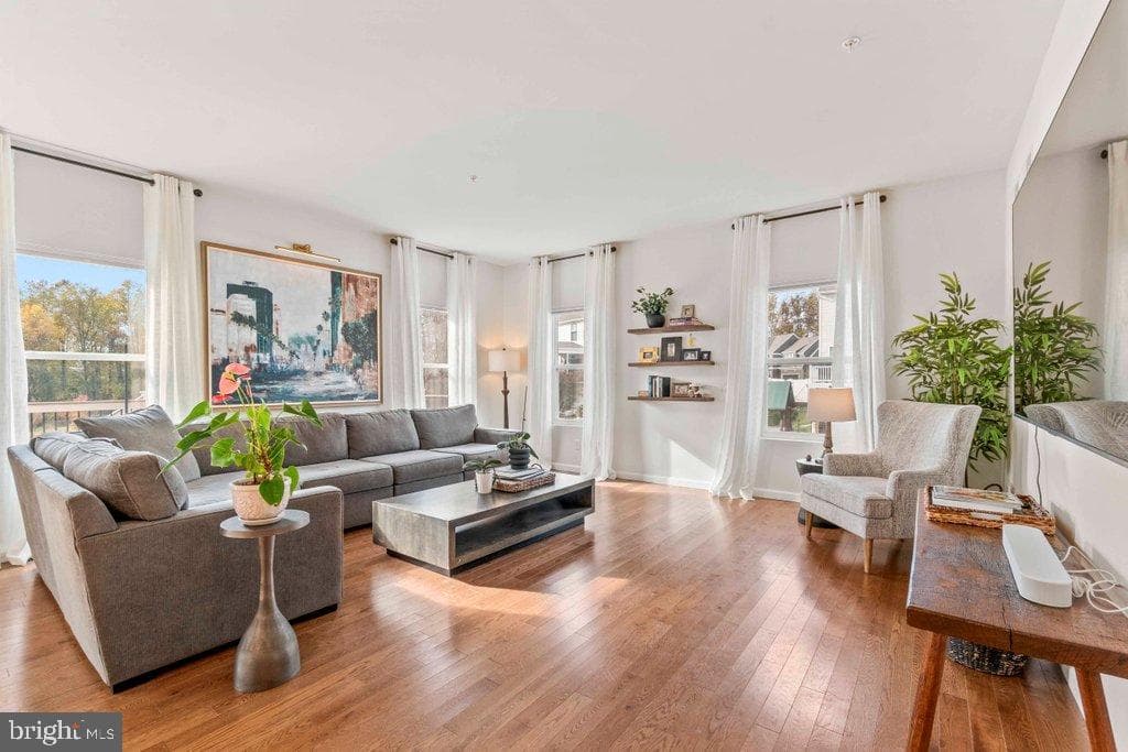 1838 Braavos Court photo 6