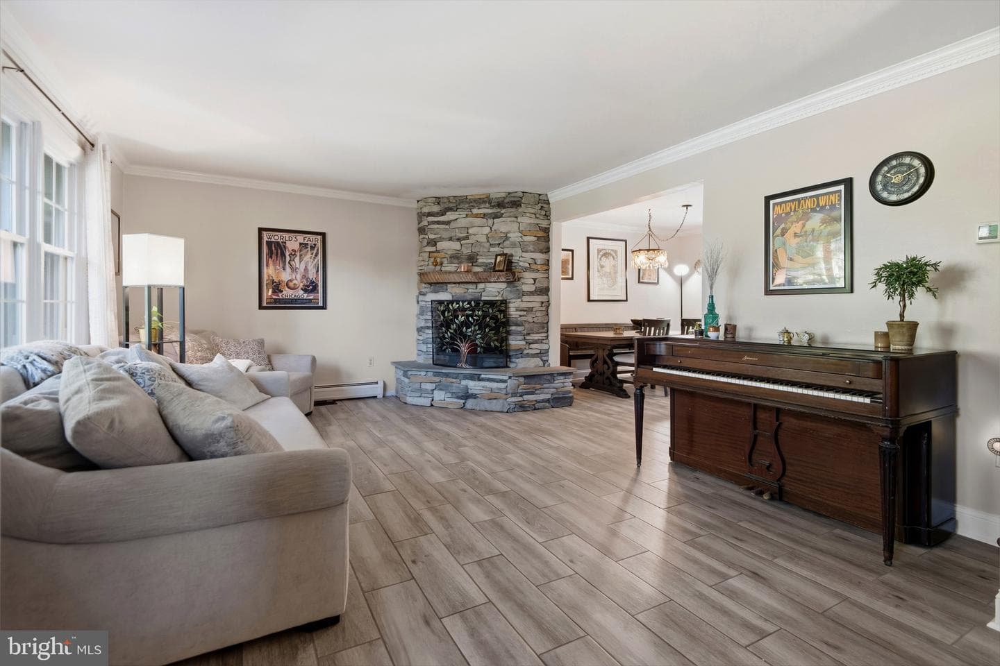 1602 Thornwood Court photo 6