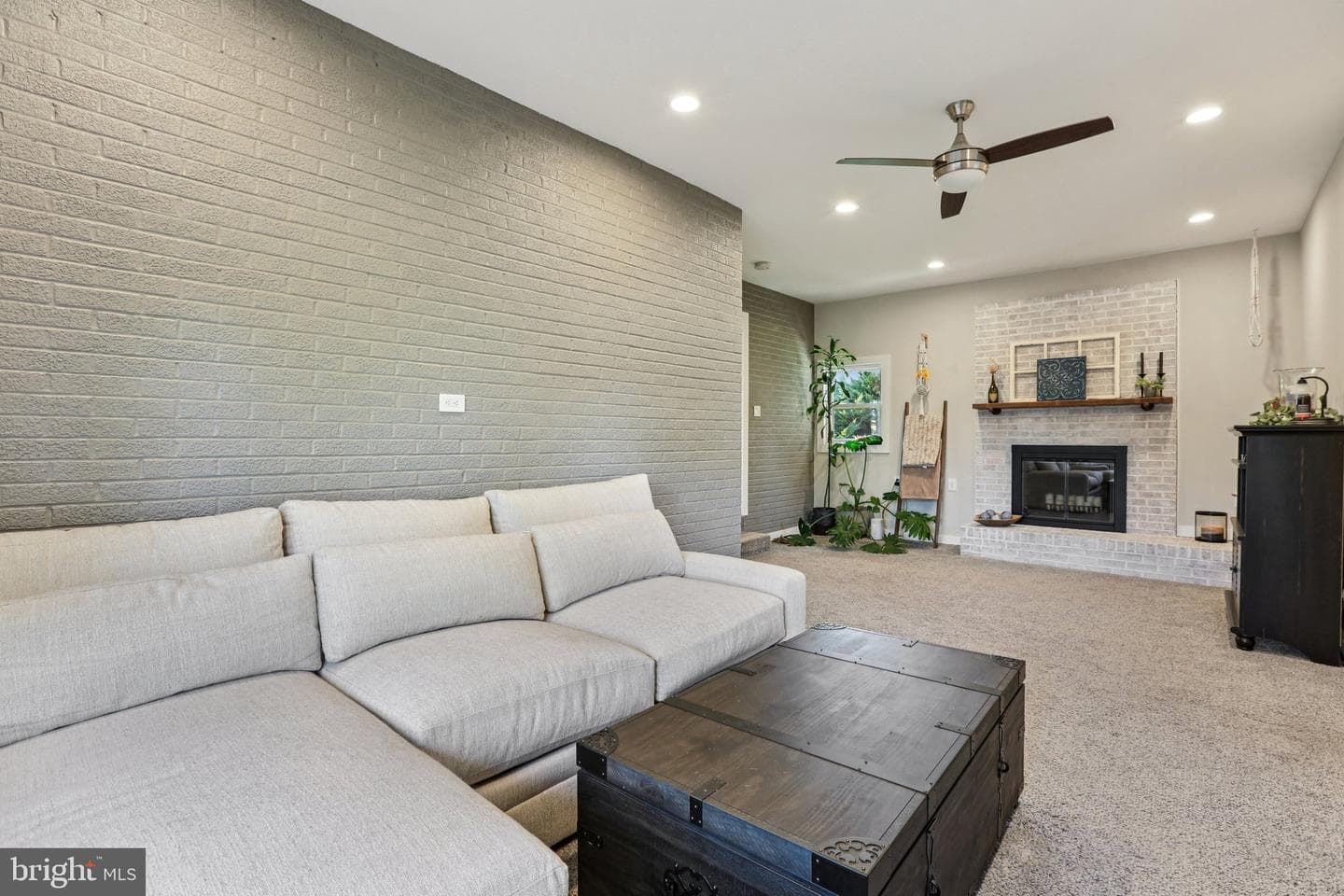 110 Meadow Road photo 13