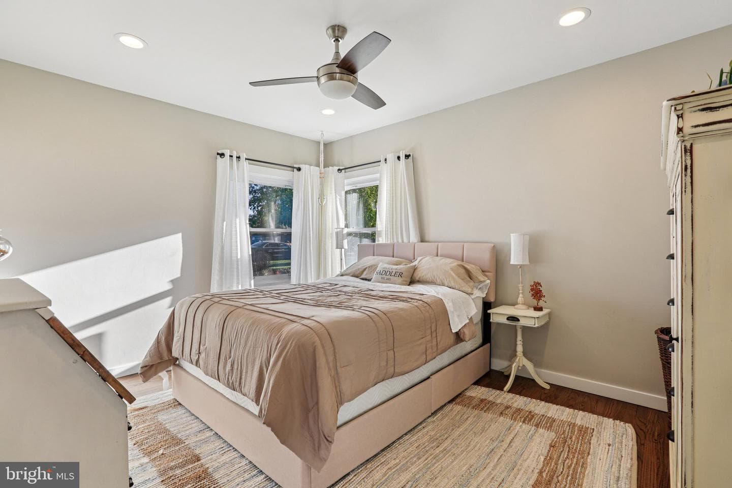 110 Meadow Road photo 17