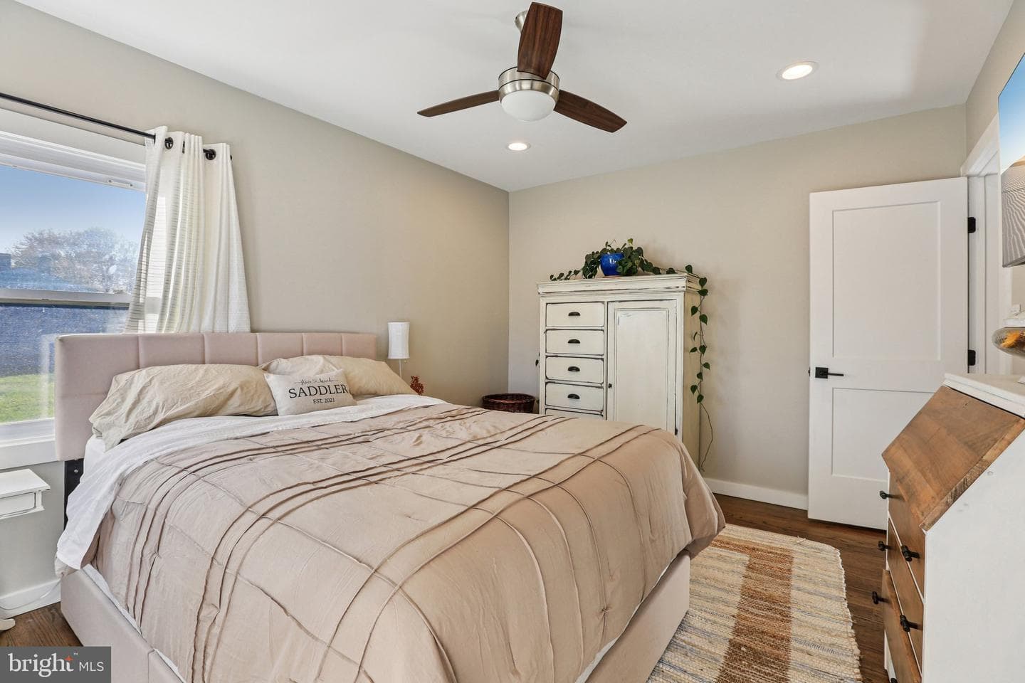 110 Meadow Road photo 18