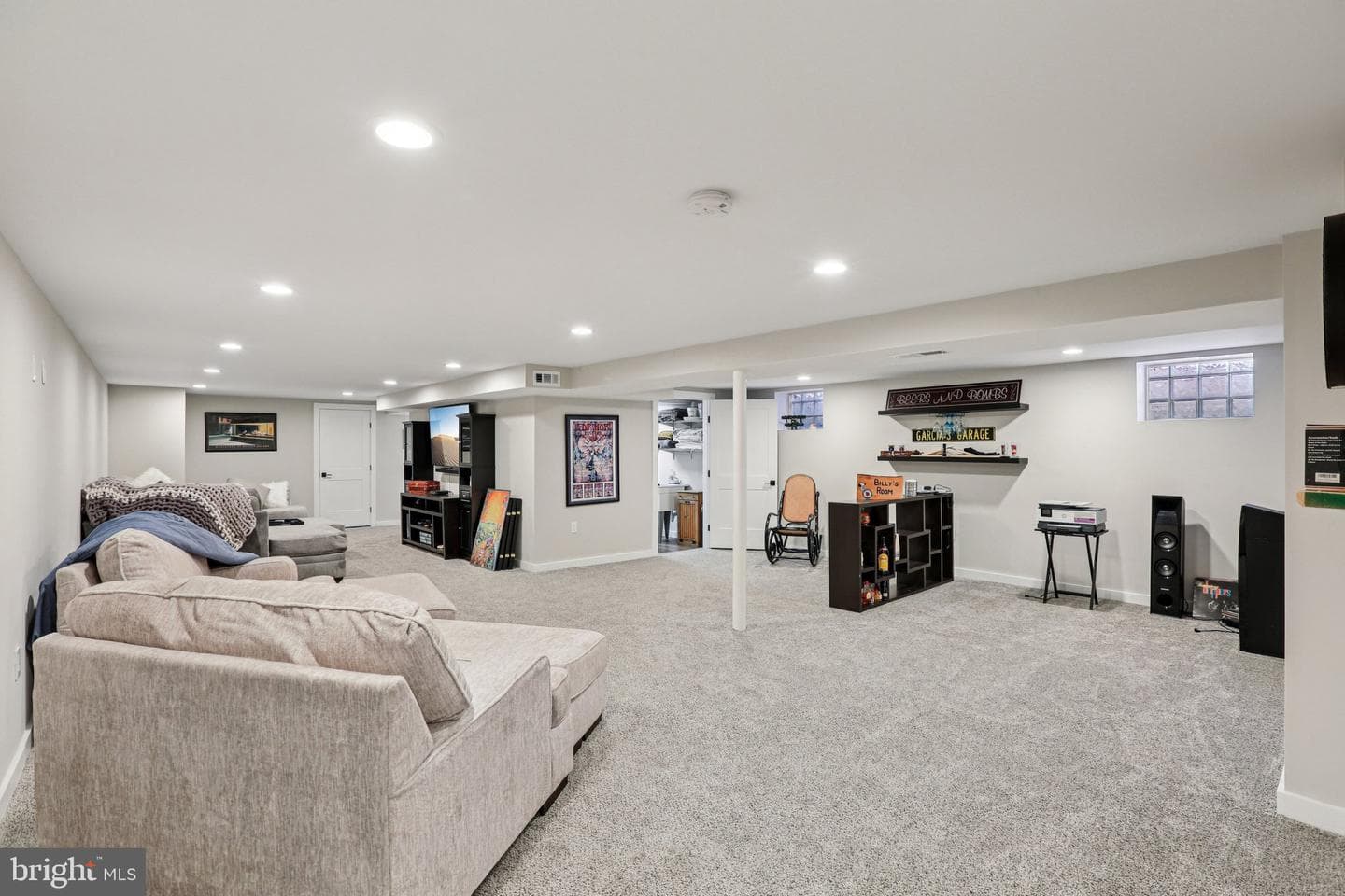 110 Meadow Road photo 21