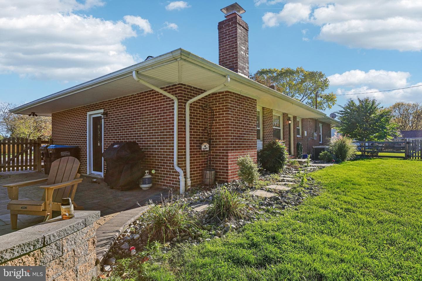 110 Meadow Road photo 27