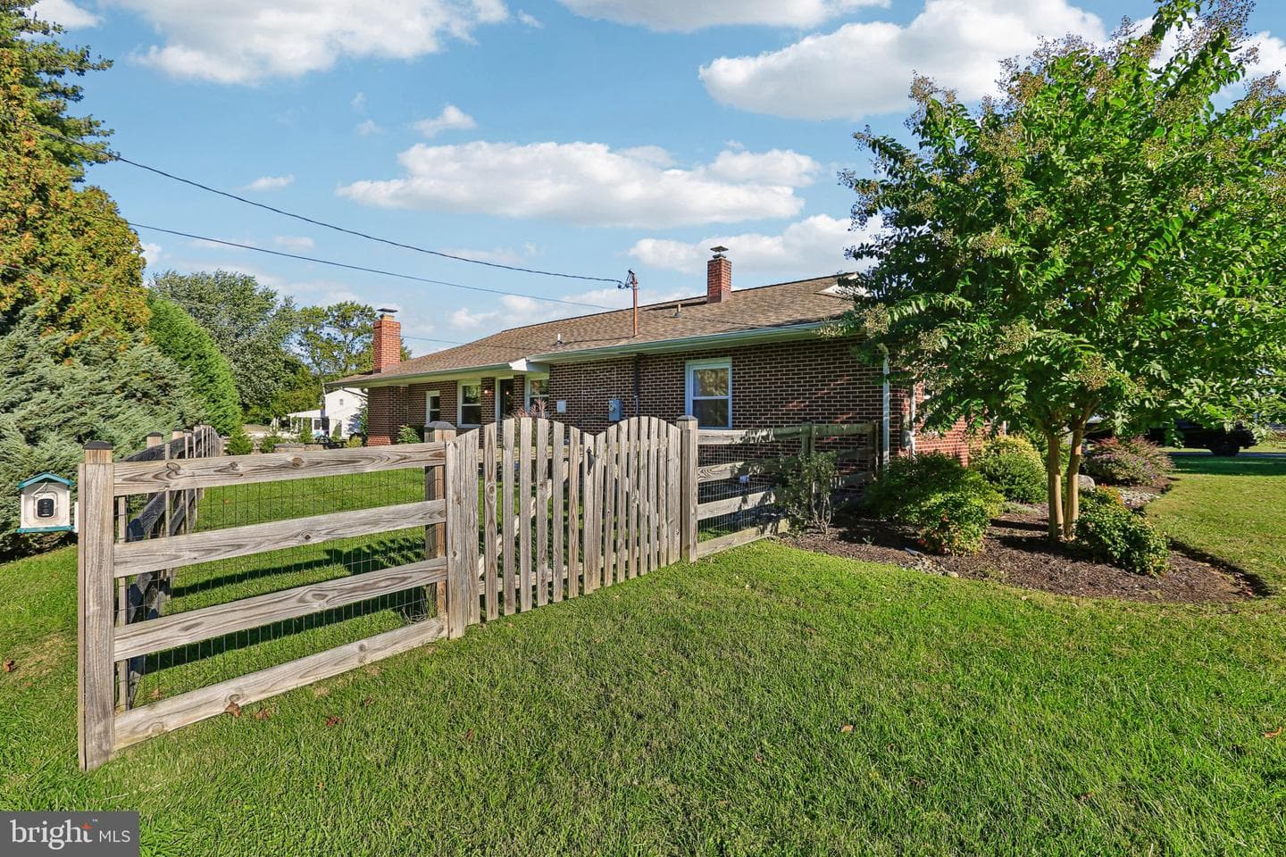 110 Meadow Road photo 28