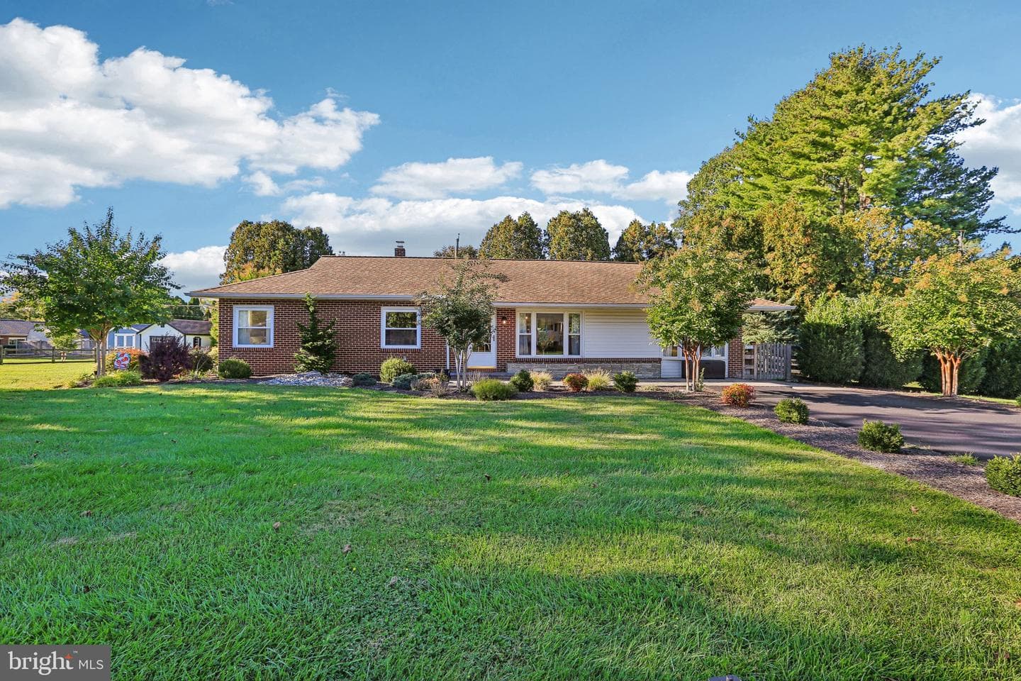 110 Meadow Road photo 31