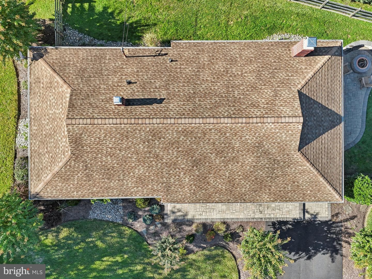 110 Meadow Road photo 41