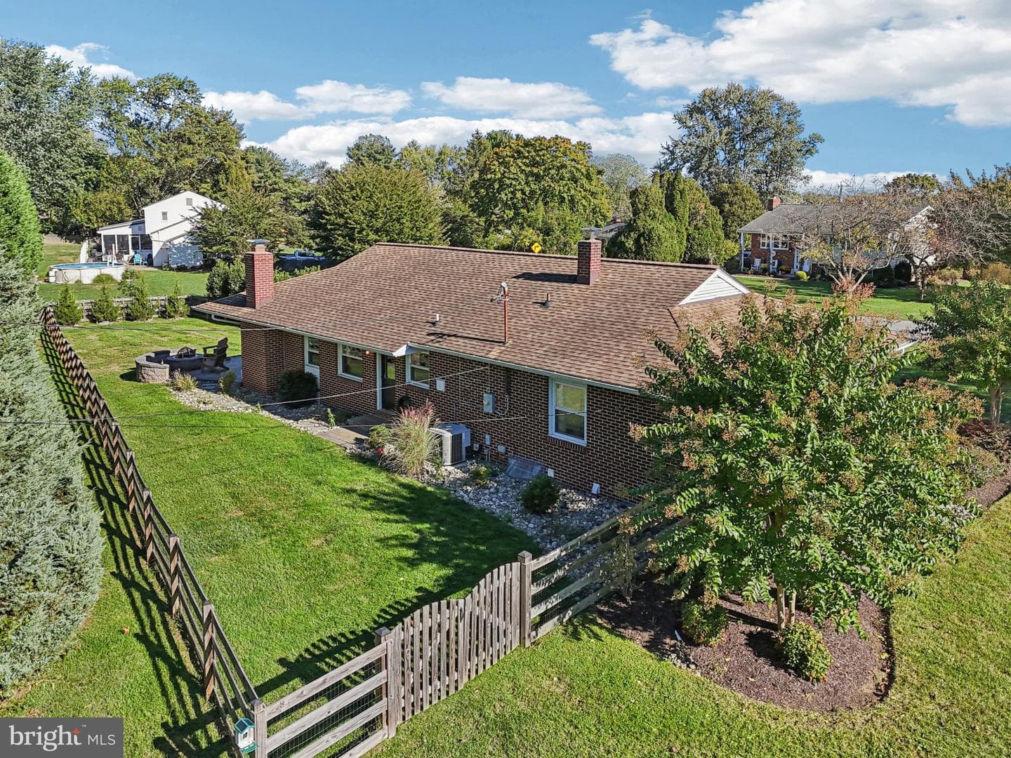 110 Meadow Road photo 43