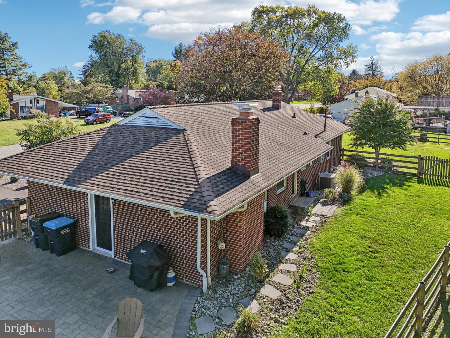 110 Meadow Road photo 44