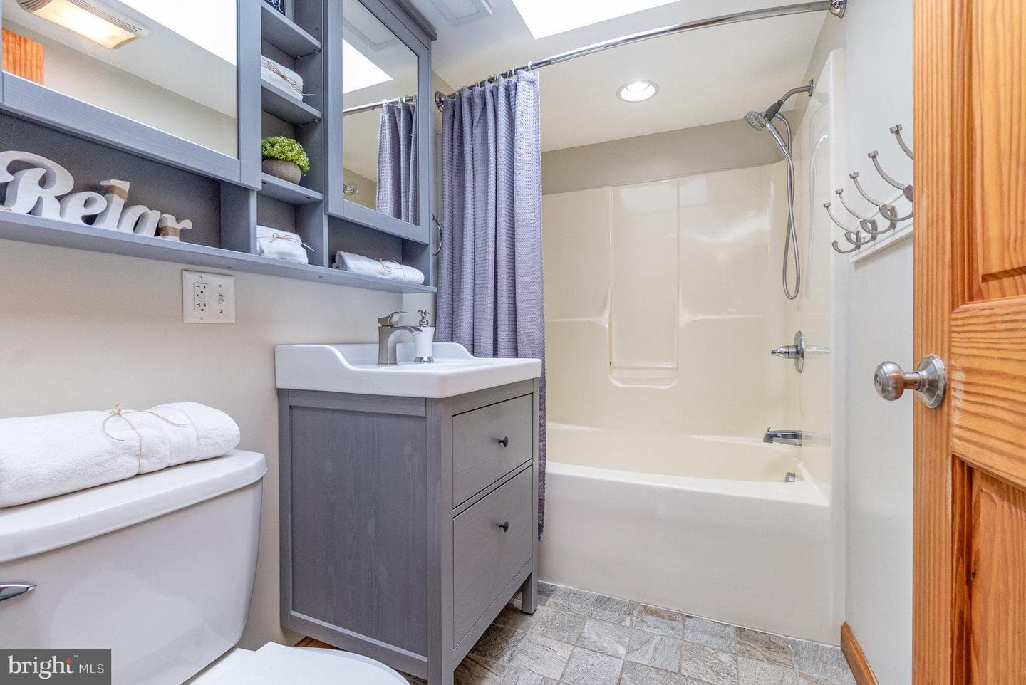 753 Gilbert Road photo 16