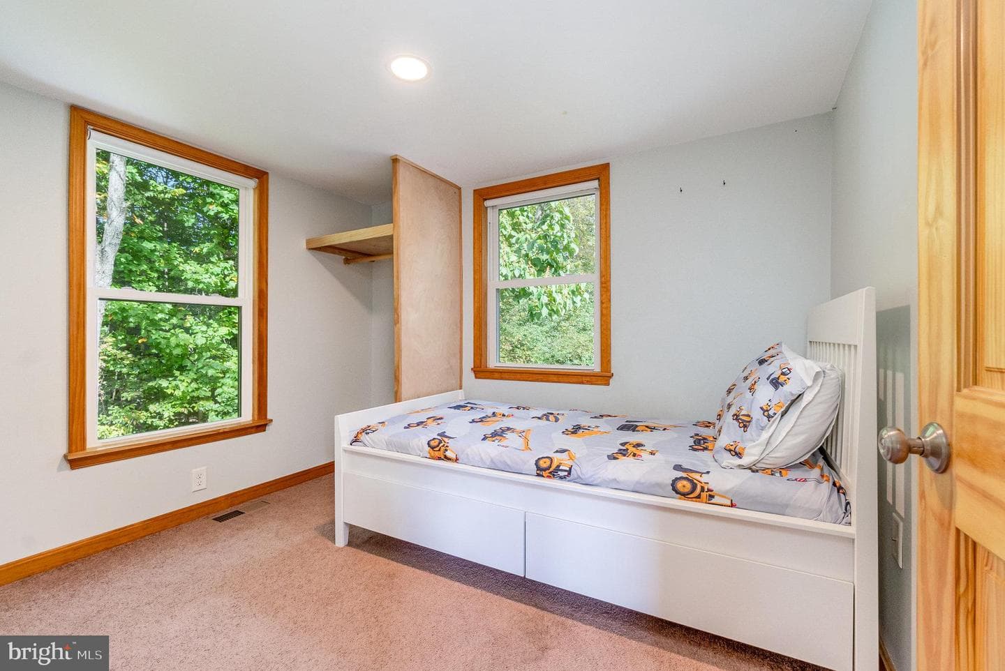 753 Gilbert Road photo 24