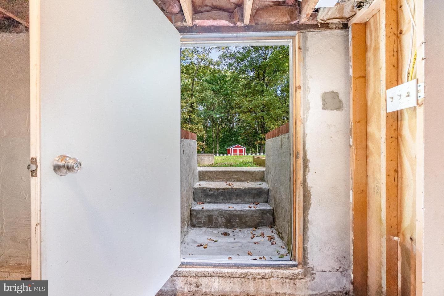 753 Gilbert Road photo 28