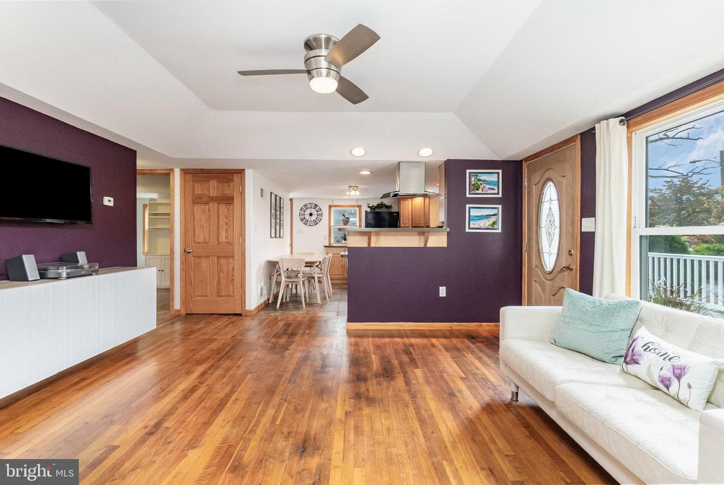 753 Gilbert Road photo 8